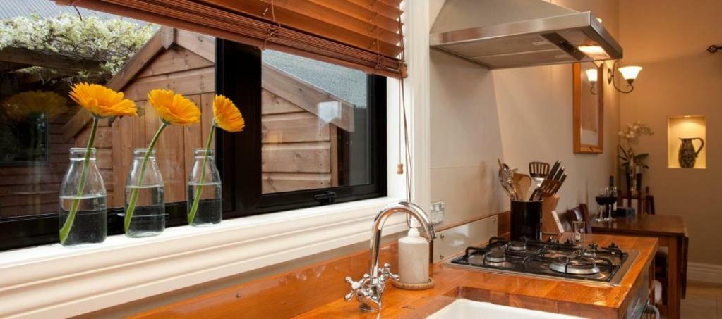Charming Wanaka Cottage Bagian luar foto